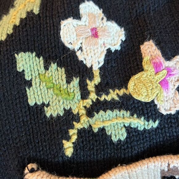 Vintage Storybook Knits Leopard in the Garden Floral Theme Sweater - Picture 3 of 14